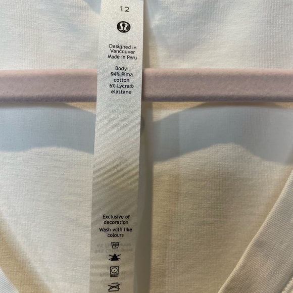 Lululemon oversized white V-neck top SZ 12 - Picture 3 of 11
